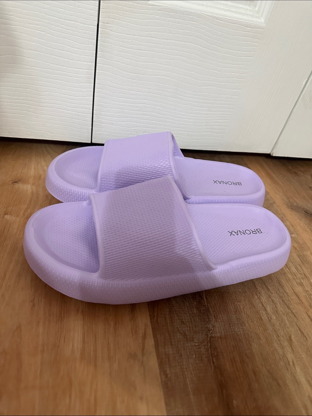Bronx Lilac Slide Sandals for Women